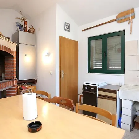 Apartment 16341b Slatine